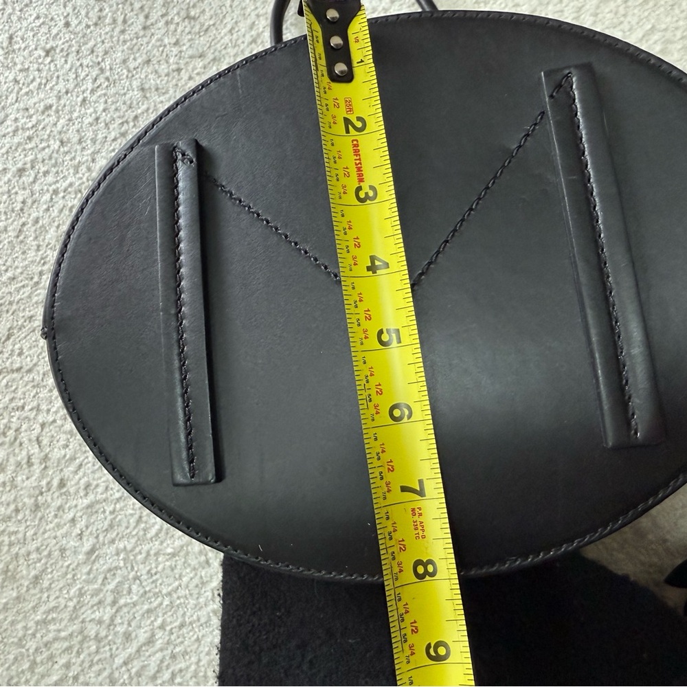 MaxMara Black and Gold Leather Tote - Picture 12 of 15